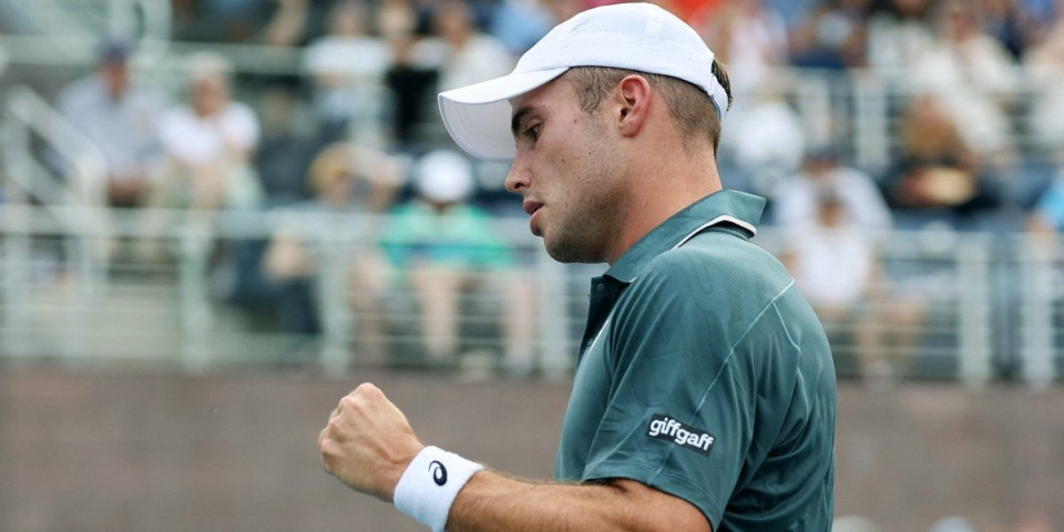 Najveća senzacija u Njujorku - Anonimus, 123. na ATP listi, ponizio i izrešetao 14. na planeti