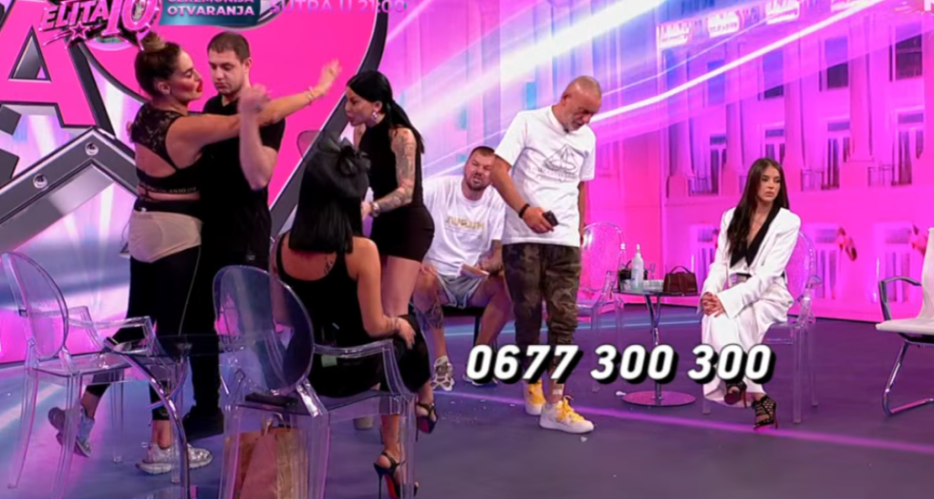 Haos na nacionalnoj frekvenciji: Izbila žestoka svađa - Po studiju letele čaše (VIDEO)