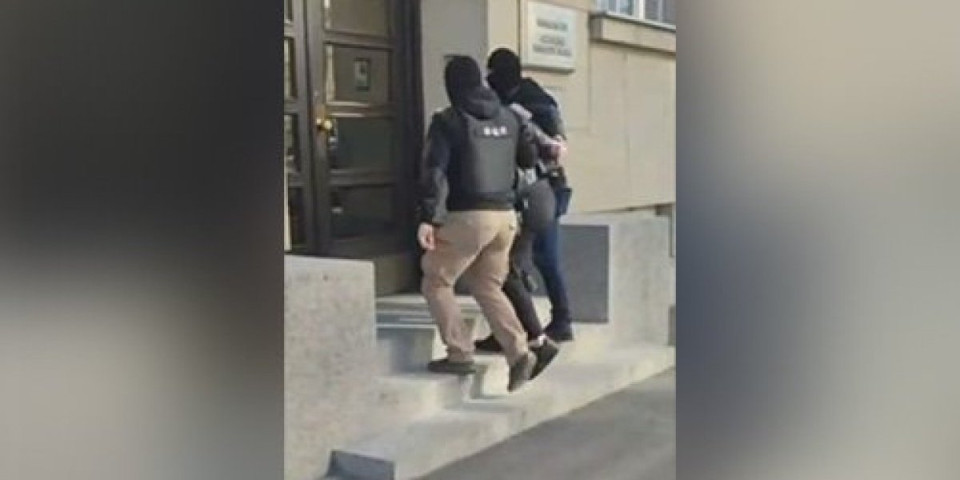 Opasan kriminalac uhapšen u Šapcu: Nova akcija FAST tima MUP-a, za Beograđaninom bila raspisana međunarodna poternica