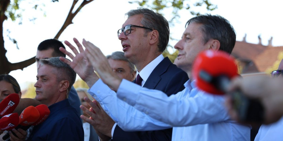 Vučić odgovorio na napade blokadera: Sad vam kažem - pobedićemo ih u Nišu (FOTO/VIEO)