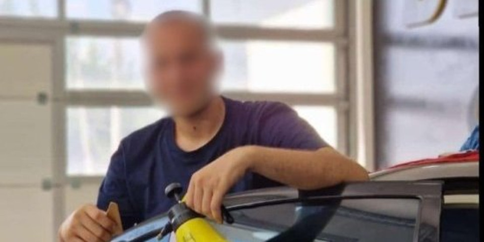 Ovo je mladić koji je poginuo u teškoj nesreći na putu Novi Pazar - Raška: Prizor nakon udesa je jeziv - vozilo smrskano (FOTO)