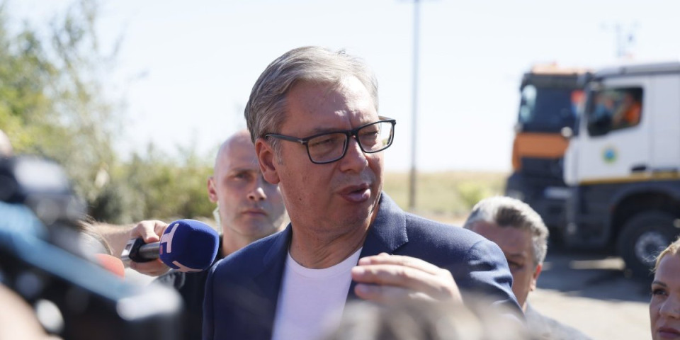 Vučić u Odžacima: Predsednik obilazi radove na ključnoj saobraćajnici Bački Brestovac - Bački Gračac (FOTO, VIDEO)