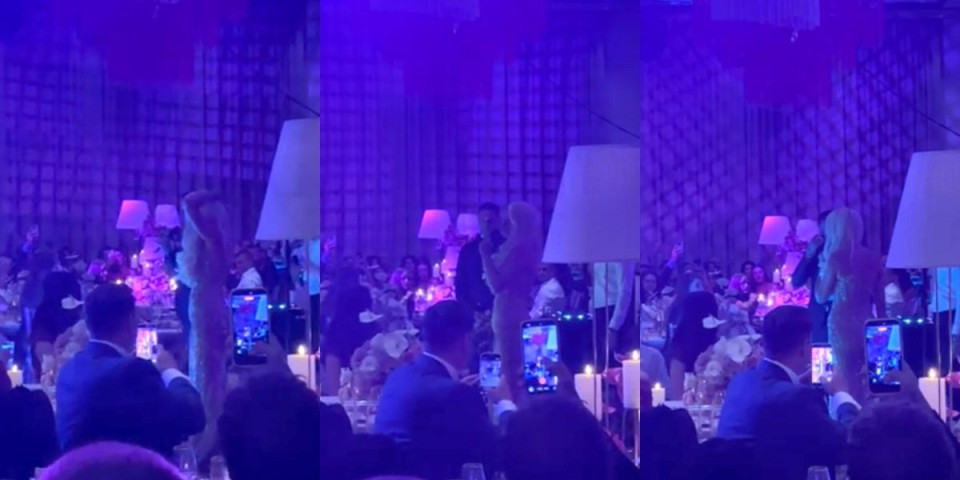 "Ne volim da držim mikrofon!" Duško i Karleuša zasmejali celu salu - Pogledajte ekskluzivne snimke, njoj se i trepavice odlepile (VIDEO)