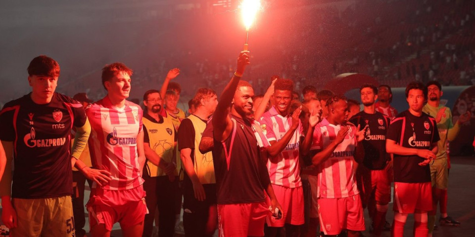 Pukla petarda na "Marakani": Zvezda pecnula večitog rivala posle pobede u derbiju!