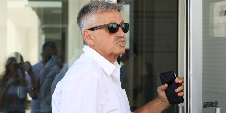 Narod se krsti kad vidi koliko Bosanac zarađuje u Pinkovim Zvezdama: Za samo jednu emisiju dobije ogromnu lovu