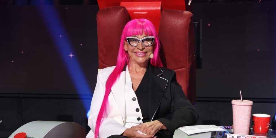 Zorica Brunclik nikada jača sela u svoju fotelju i poručila: "Ponela sam rezervne baterije"