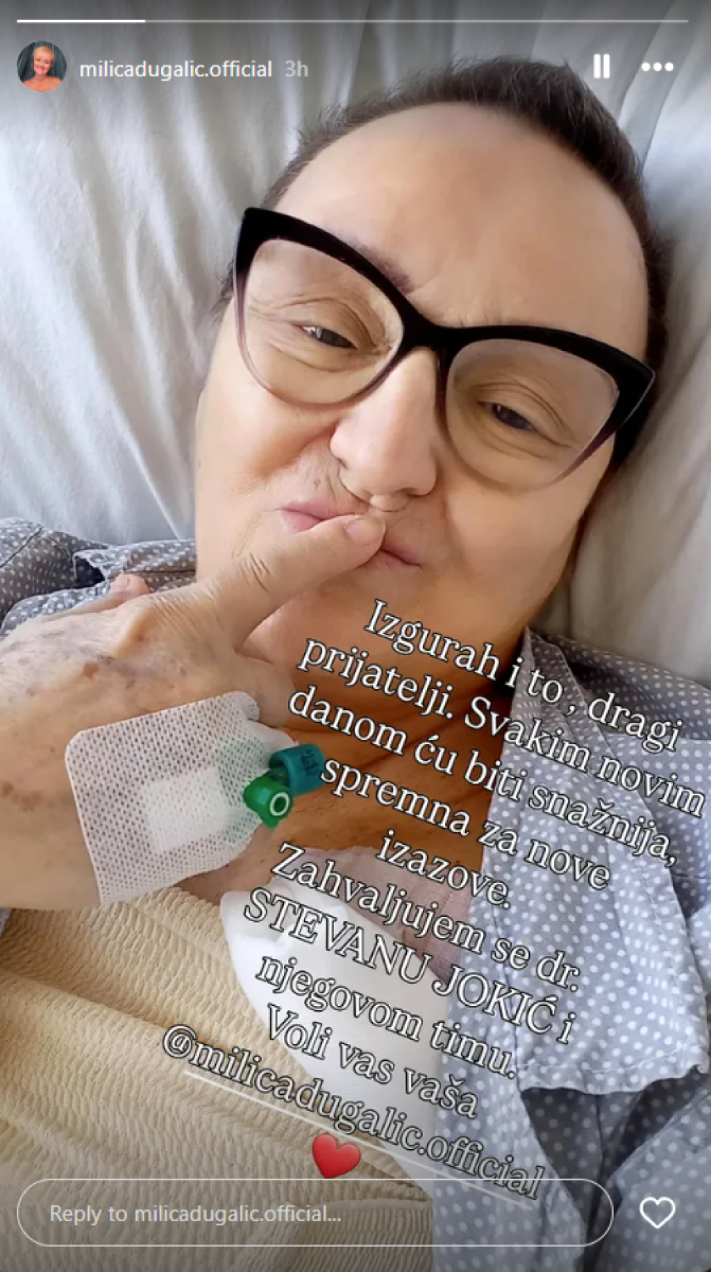 Prva slika nakon teške operacije! Pevačica se 10 godina bori sa kancerom, kadar iz bolnice tera suze na oči (FOTO)