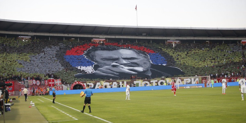 Dno dna - Slovenci udarili na Elšnika, Zvezdu i Partizan zbog generala Ratka Mladića