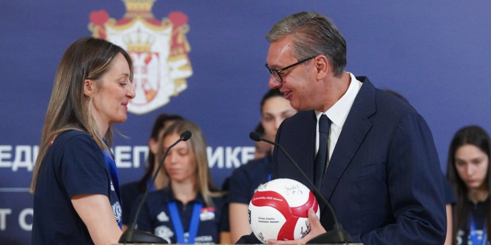 Predsednik Vučić primio odbojkašice: Vi ste ponos Srbije, naš narod je uvek uz vas