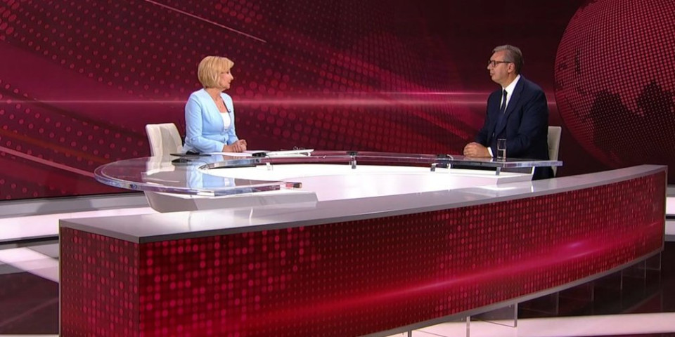 Vučić u Dnevniku RTS objavio sudbonosne vesti: Sutra u podne donosi važnu odluku... (FOTO)