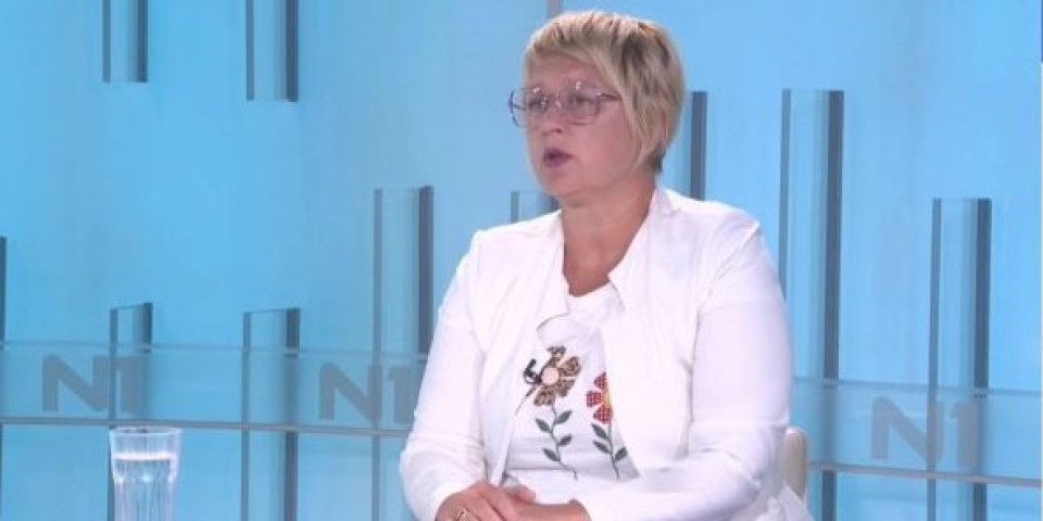 Pa ovo je hit! Urednica sa Nove javno popljuvala blokadere: Mislila sam da su spremni, a oni ne znaju gde udaraju (FOTO)