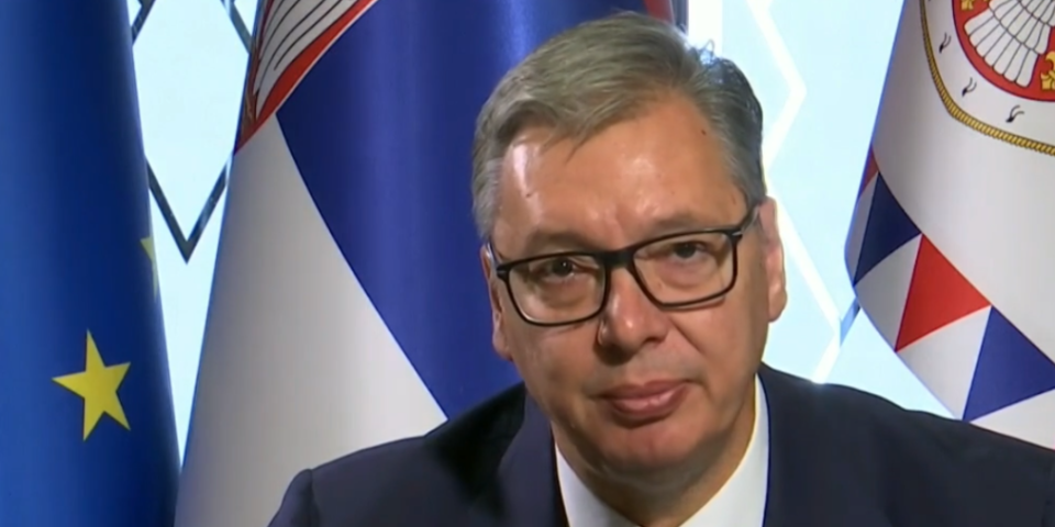 Predsednik Vučić u Parizu: Obratiće se javnosti Srbije, ali i čitavom svetu