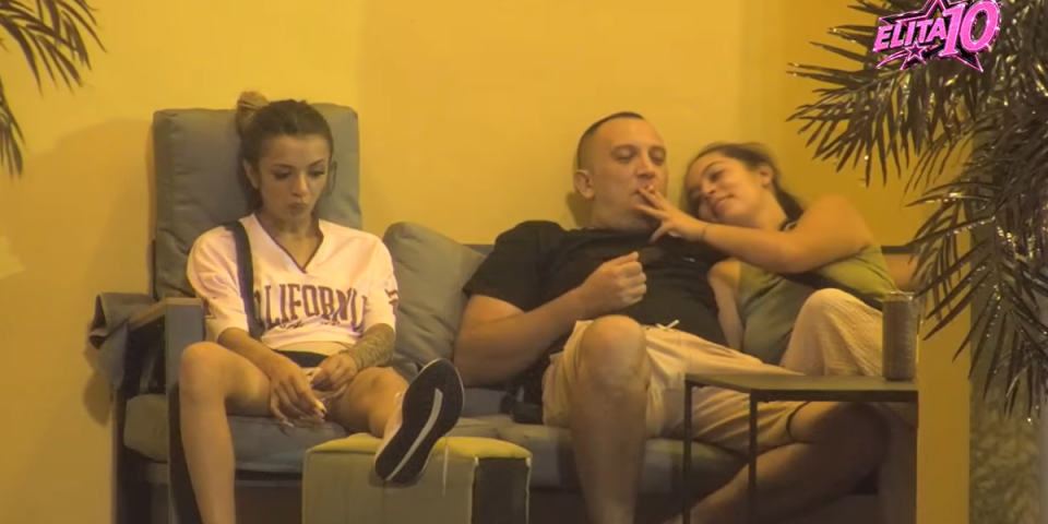 Stoja ima novu snajku: Milanu i Radojki skroz popustile kočnice - Posle intime pred kamerama ozvaničili vezu!