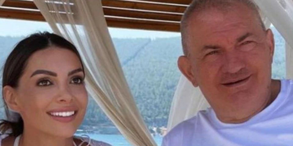 "Dete tri godine nije htelo da progovori"  Voditeljka RTS-a progovorila o agoniji - Evo ko je pomogao njenom sinu