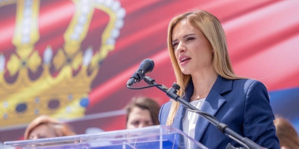 Ove godine - Banjaluka: Srpska trobojka treba da se vijori svuda