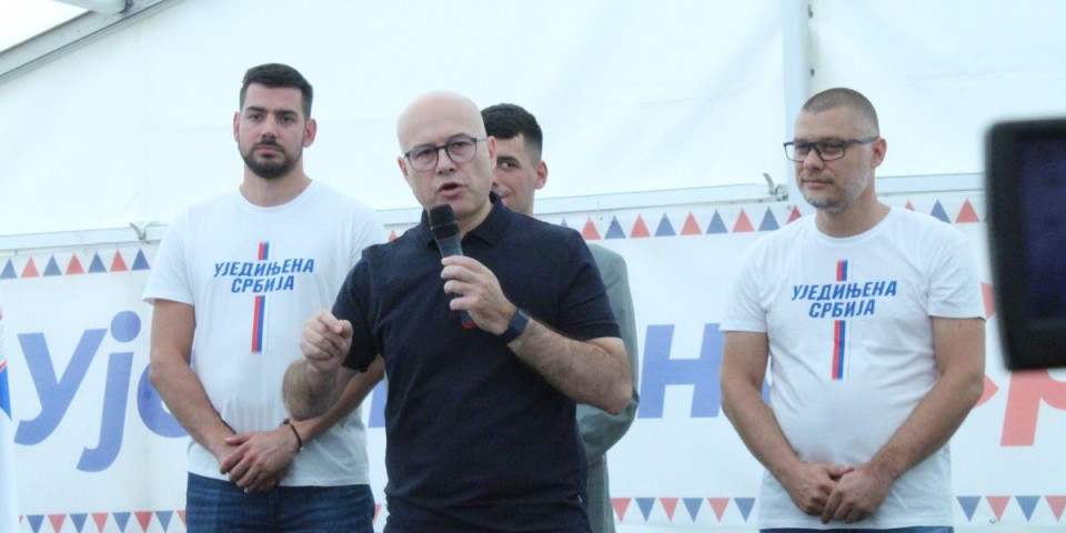 "Prešli su sve granice!" Vučević poručio blokaderima - Mržnja nikada neće pobediti ljubav prema otadžbini (VIDEO)