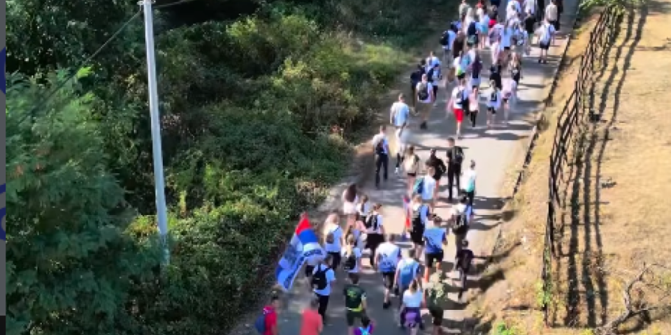 Za vojsku iznad oblaka: Gučevskim maršom odata počast borcima iz Prvog svetskog rata (VIDEO)