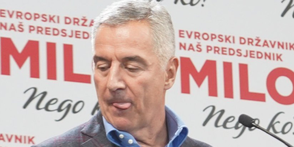 Gadost godine! Dukljanski poglavnik pao najniže: Šok snimak trese mreže - Milo Đukanović se veseli uz ustaške pesme (VIDEO)