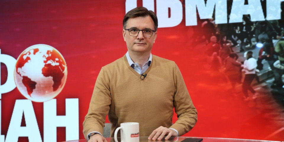 Jovanov sahranio matematičke bajke blokadera: Lupetaju o 400.000 potpisa za dan, a još nije ni počelo