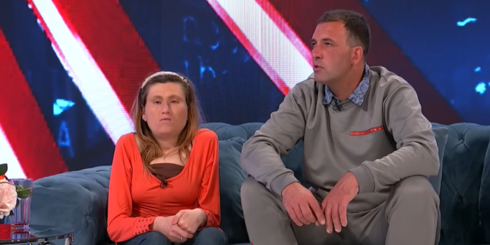 "Ona je van domašaja glasovnog skenera" Marko i Divna DNK progovorili engleski - Uzmite maramice, plakaćete od smeha!