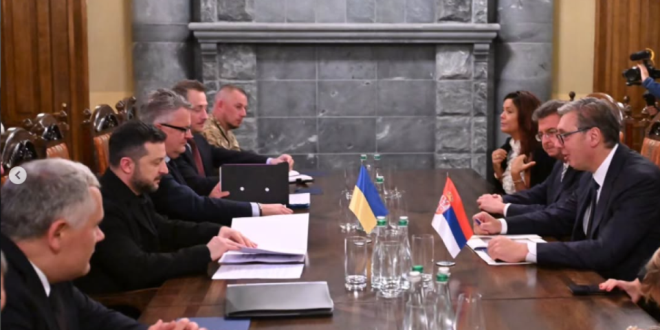 Predsednik na samitu u Huti! Pogledajte kako je protekao sastanak Vučića i Zelenskog: Intenziviramo odnose na svim nivoima (FOTO)
