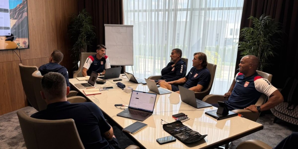 Srbijo, imaš pravog selektora: Veljko Paunović i njegov stručni štab rade nedelju dana bez prestanka!