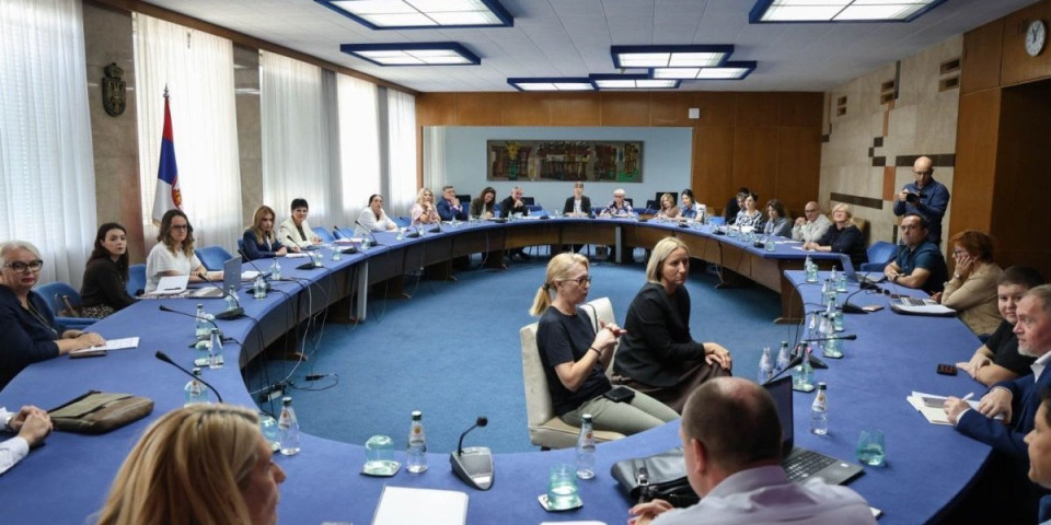 Počeo rad na novom Zakonu o socijalnoj zaštiti: Evo šta je u fokusu