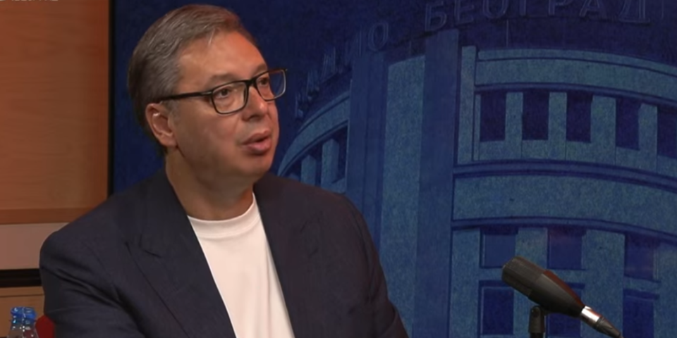 Udarno! Vučić najavio velike promene, pa saopštio: "27. septembra podnosim ostavku!"