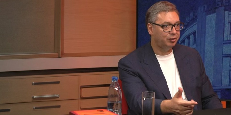Vučić otkrio šta bi pitao samog sebe: "Smorio si, čoveče, ali rad i rezultate niko ne može da ti oduzme" (VIDEO)
