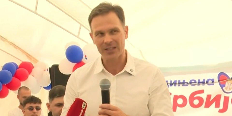 "Obećanja koja damo ispunimo!" Mali sa narodom u Mladenovcu: Došao sam da vas čujem, da zajedno kao jedna porodica guramo dalje (VIDEO)
