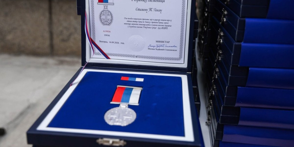 "Srbija vašu žrtvu večno pamti!": U Bosilegradu uručene boračke spomenice (FOTO)
