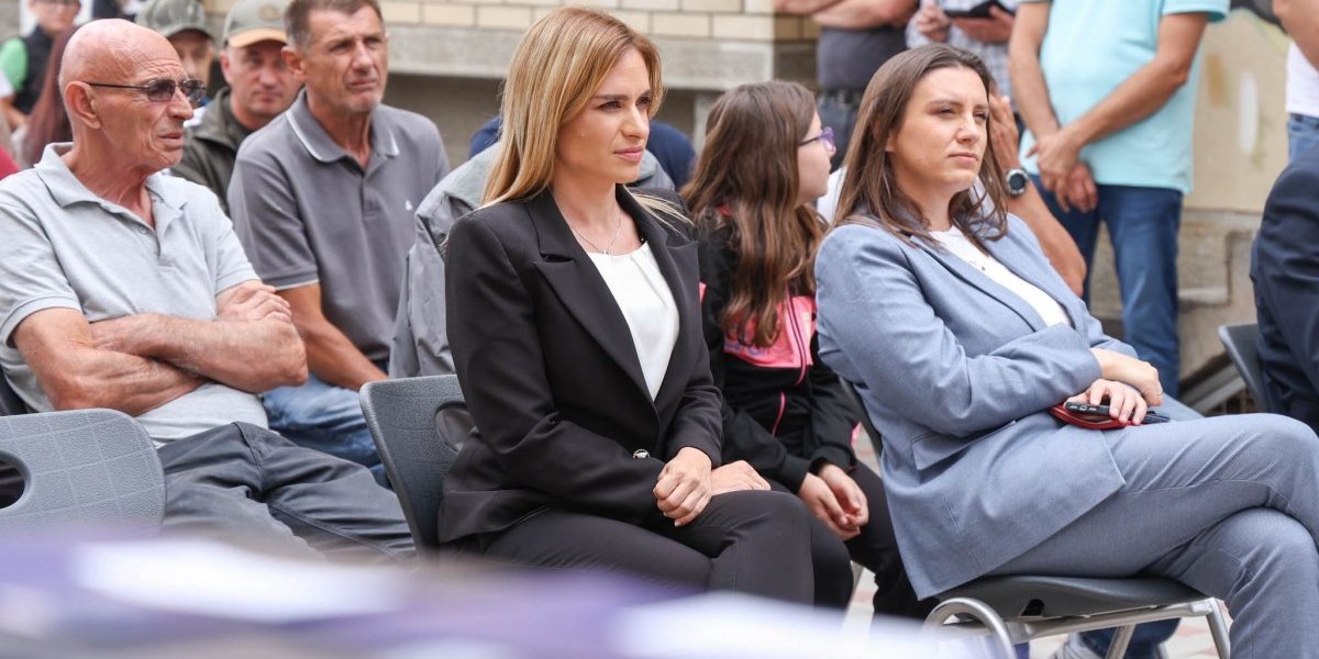 Milica Đurđević Stamenkovski u Bosilegradu uručila  boračke spomenice
