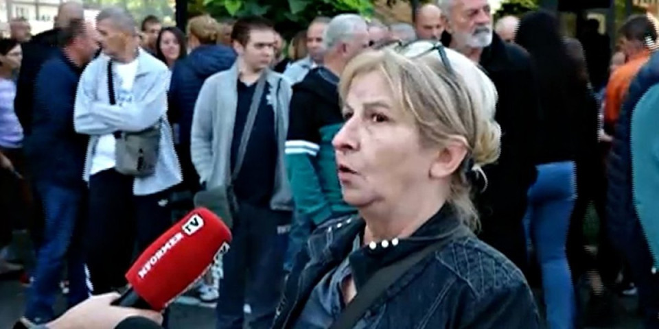 "Imam strah da izađem s unucima": Građani traže pravdu nakon manijačkog blokaderskog napada sekirom (VIDEO)