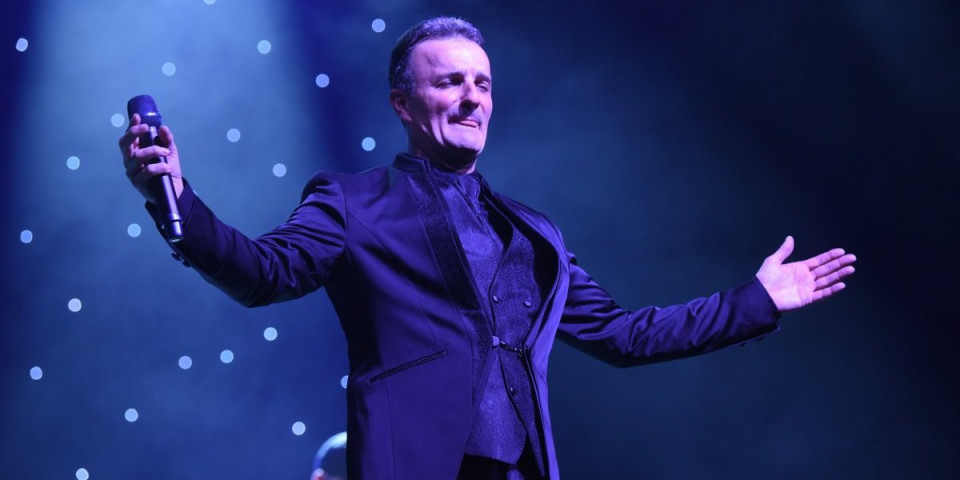 "Da smo imali dece, ne bi se tako završilo": Pevač brutalno iskreno o razvodu od prve supruge