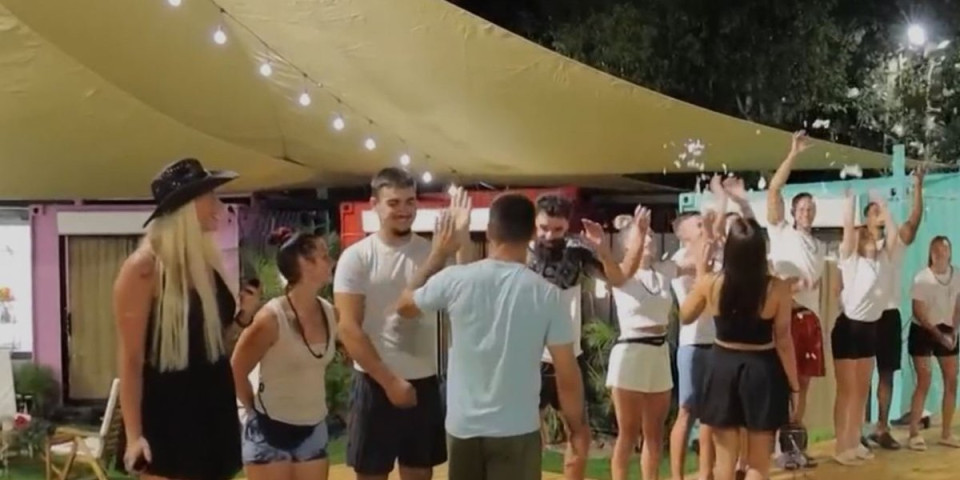 Veče prepuno emocija! Crveni priredili iznenađenje za Marka i Nevenu (VIDEO)