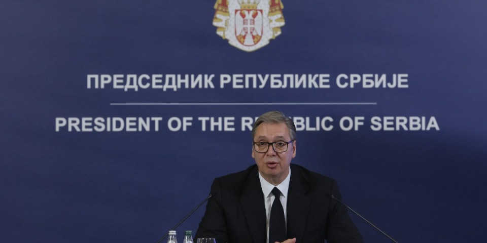 Otkrio šta nas čeka u izbornoj noći! Vučić odgovarao na pitanja Informera, pa se posebno osvrnuo na ovo (VIDEO)