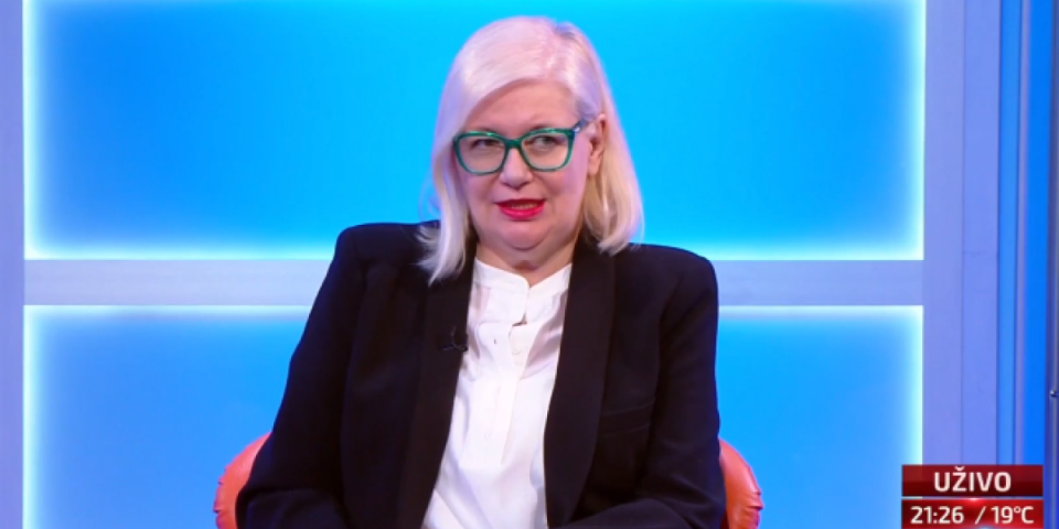 "Nemamo dokaze protiv Vučića" Blokaderki Tanji Arsić smetaju srpski policajci, pa priznala da bezočno lažu narod!
