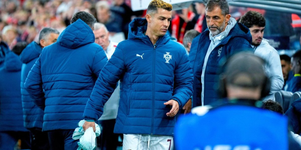 Ronaldo se "kiselo" smeškao, pa pobegao u svlačionicu: Kristijano nije dobio ni minut protiv Norveške