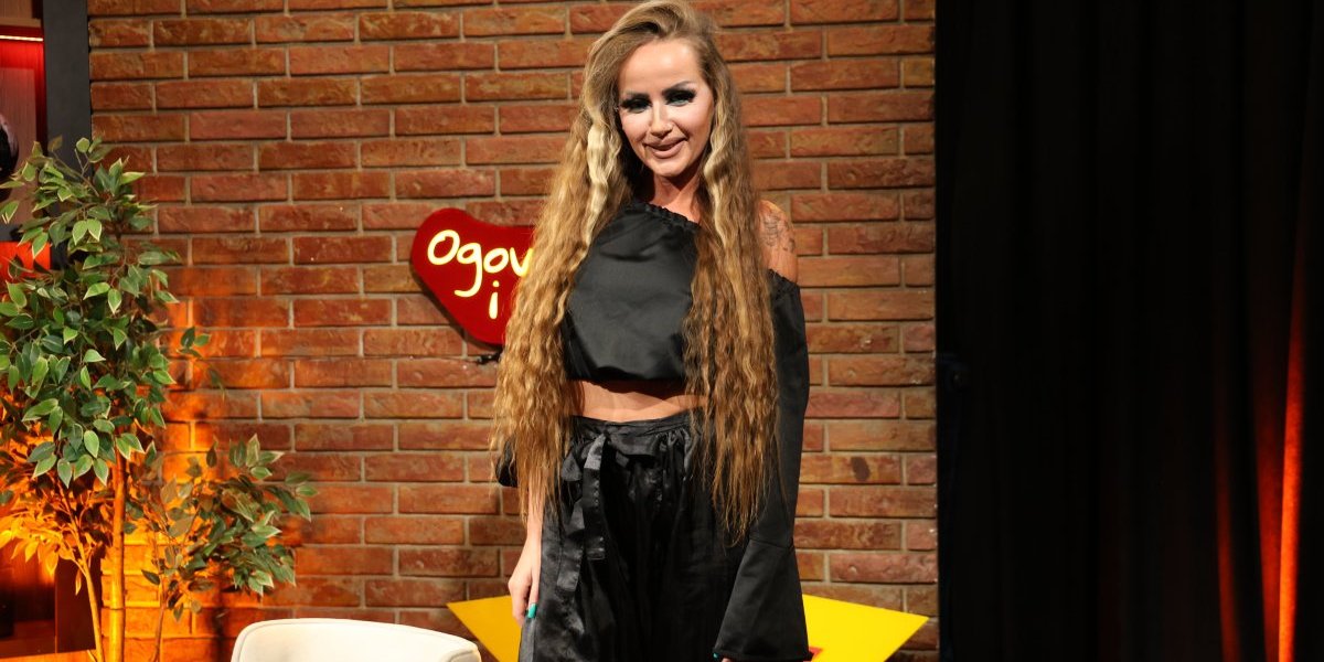 Atina Ferari