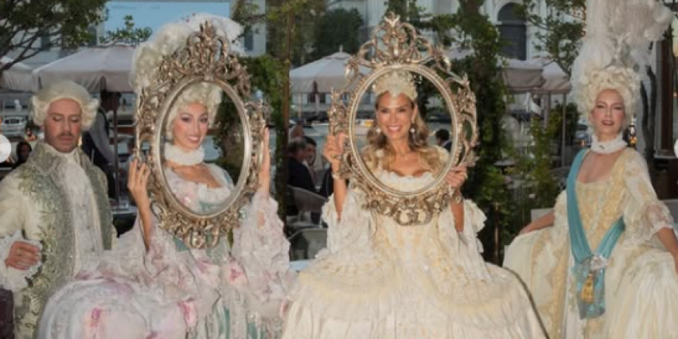 Marijana Mateus napravila spektakl u Veneciji! Dva dana slavila rođendan, a svi su bili u kostimima - Torta ima 10 spratova (FOTO)