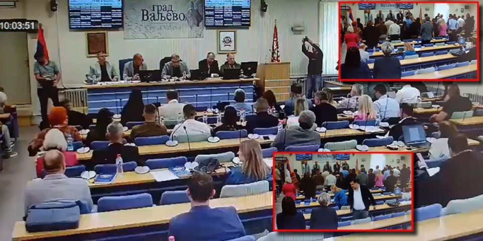 Bednici bedni! Opozicija izašla na minut ćutanja za generala Mladića - pogledajte neviđenu scenu u Valjevu (VIDEO)
