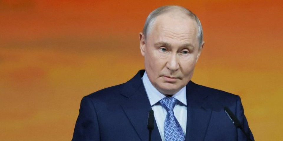 Putin prelomio u zadnji čas i potpisao! Au, kakvo je naređenje stiglo iz Kremlja: Ovo će promenti sve iz korena