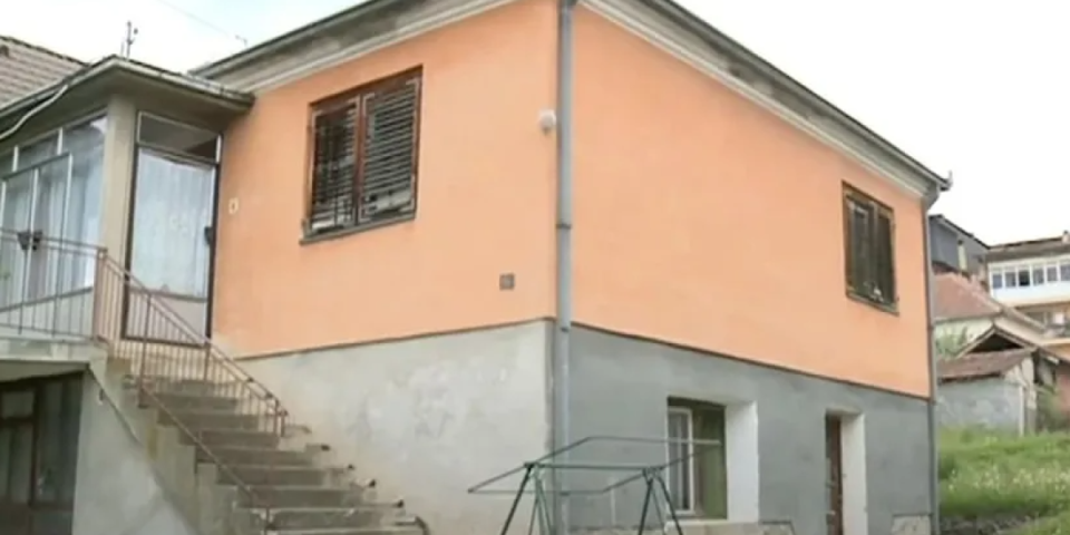 Isplivala tajna o nasledniku! Kuća Marka Miljkovića zarasla u korov - Sve otišlo u njene ruke