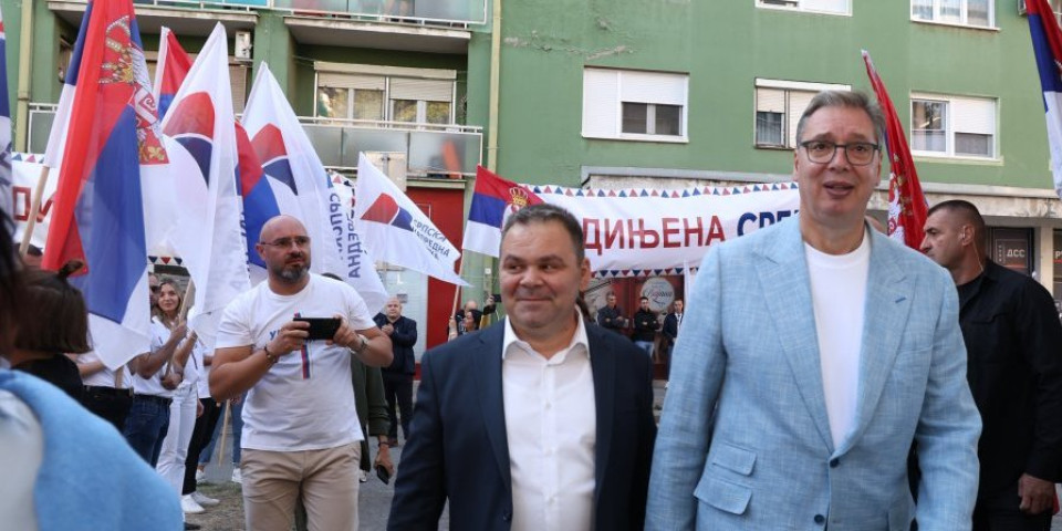 Vučić u Rumi uputio važnu poruku: Izbori 25. oktobra su presudni (FOTO, VIDEO)