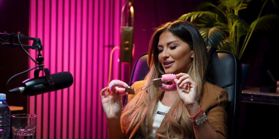 Nećete verovati o kome se radi! Ana otkrila ko joj je bio idol u detinjstvu: "Pronalazim sebe u svakoj njenoj izjavi"