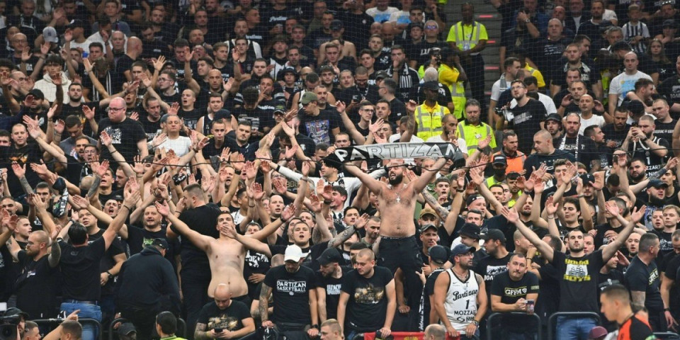 "Bravo momci, mu*a do poda! Da li Vašington i dalje pleše?" Usijao se internet od komentara "grobara"
