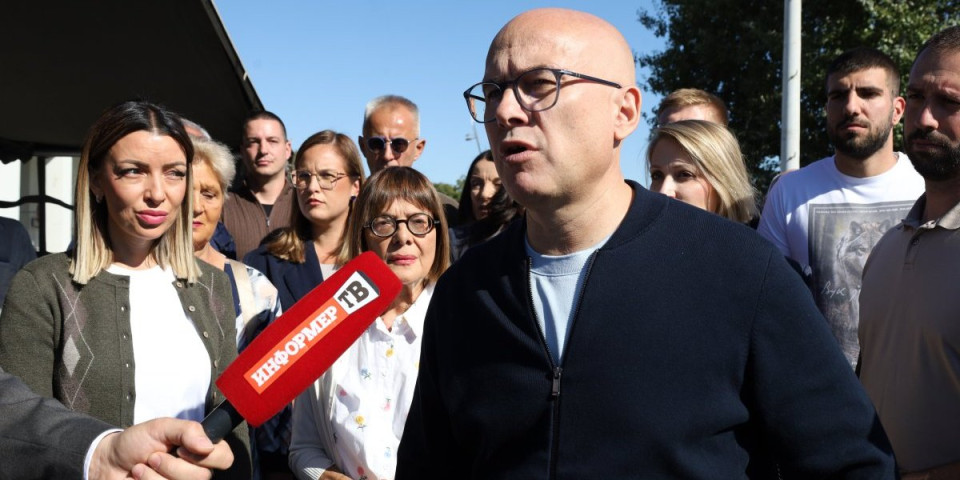 Vučević razobličio blokadersku listu: Srdanović se odriče Srba, Milo kontroliše portal ''E''