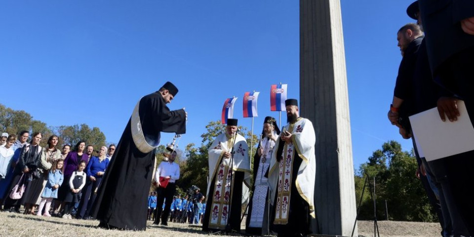 Svirepi zločin koji ne smemo zaboraviti! Više od 80.000 Srba, Jevreja i Roma ubijeno je na ovom mestu, a danas se tu održavaju žurke i koncerti