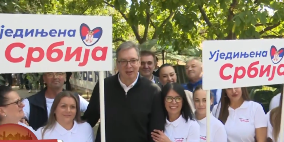 Vučić u Sremskim Karlovcima: Hvala vam za borbu, hvala vam za sve (FOTO, VIDEO)