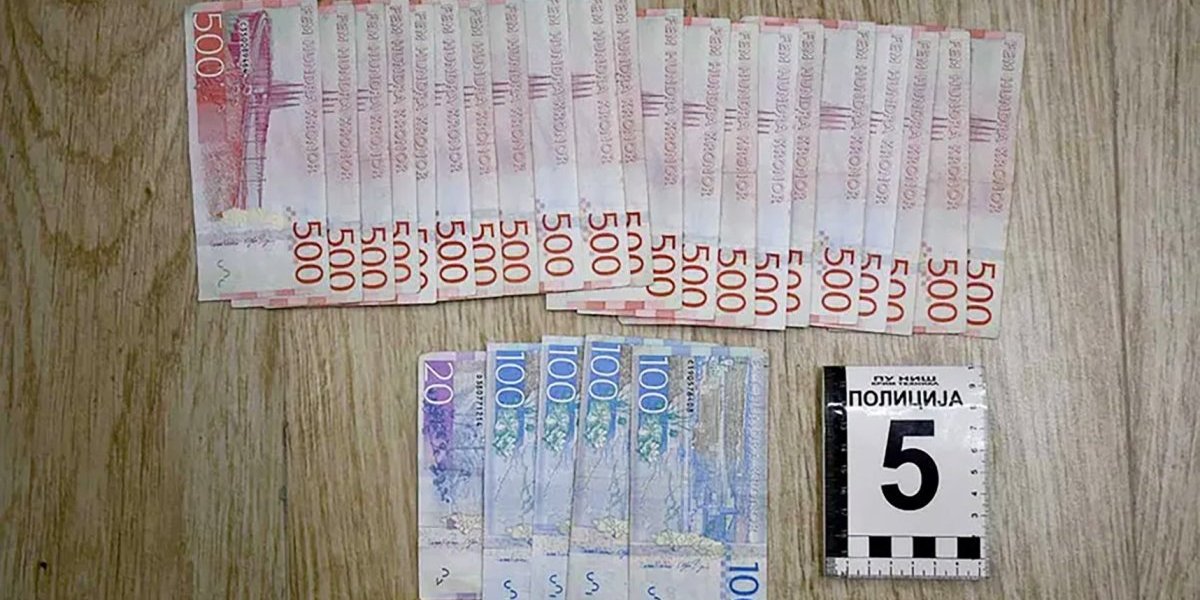 Zaplena droge, oružja i deviza u Nišu